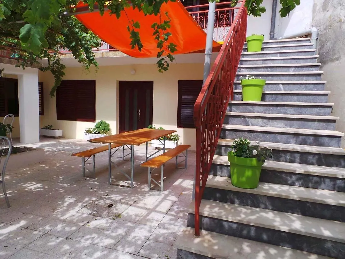 4-Bedroom Holiday Home In Grizane/Crikvenica Riviera 15315 קרואטיה