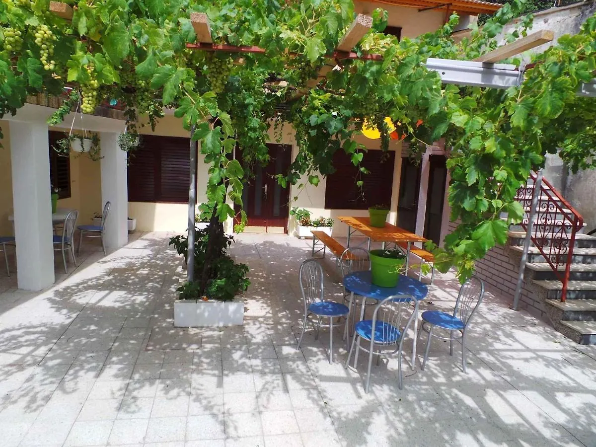 4-Bedroom Holiday Home In Grizane/Crikvenica Riviera 15315 Hırvatistan