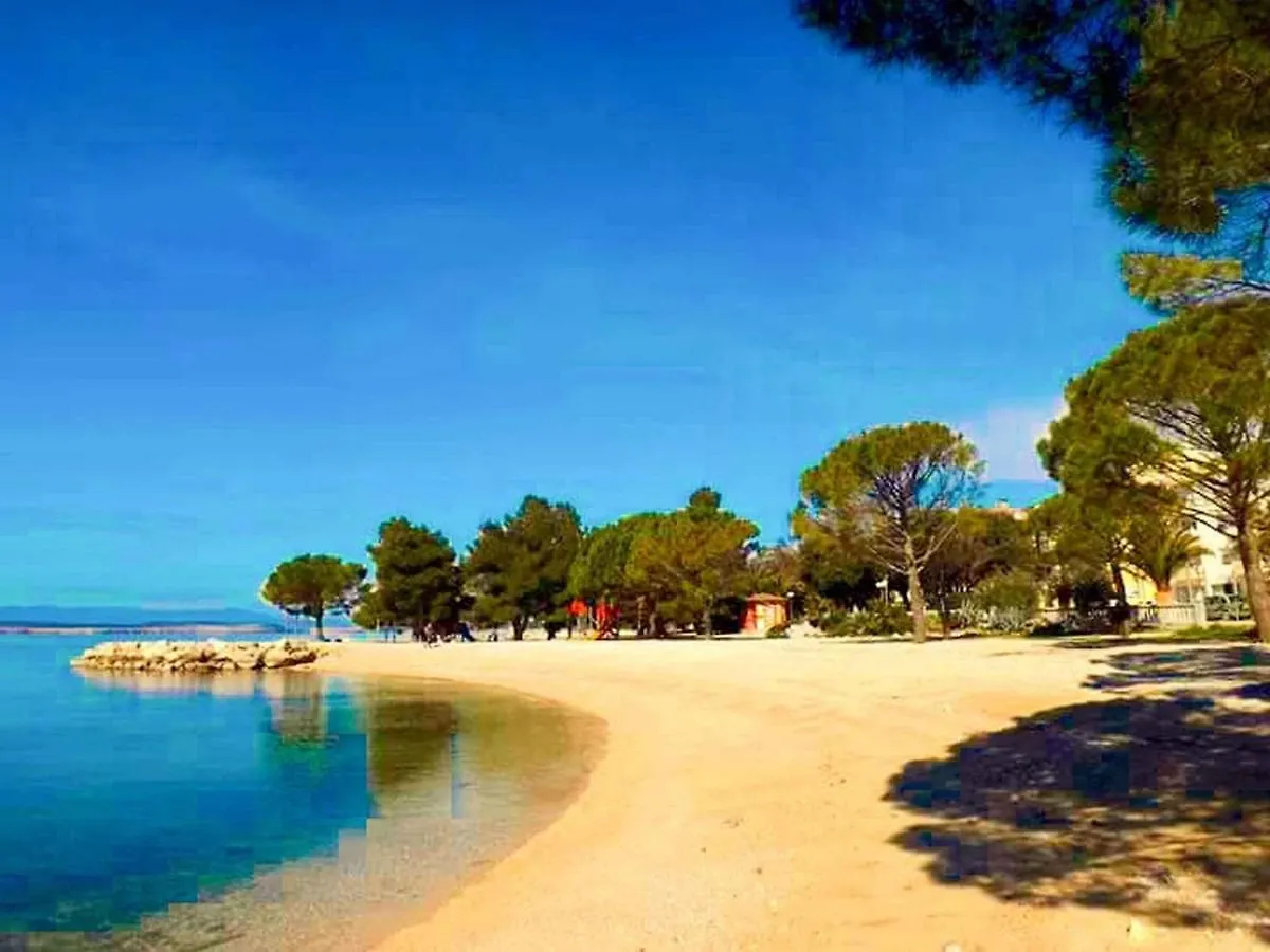 4-Bedroom Holiday Home In Grizane/Crikvenica Riviera 15315